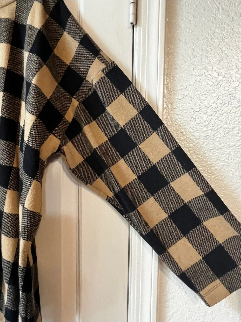 J. Jill Black and Tan Buffalo-Check Scoop Neck Sweater - Picture 3 of 7